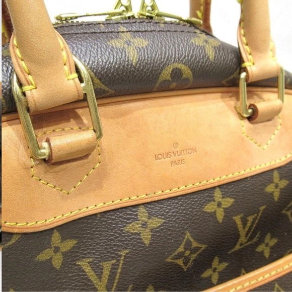 AUTHENTIC LOUIS VUITTON DEAUVILLE - Picture 8 of 10